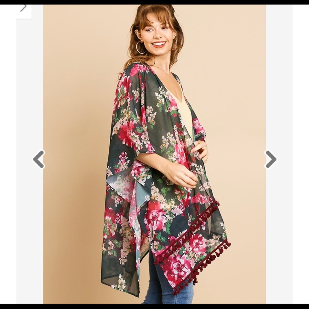 Umgee - Chiffon Kimono w/tassle trim - Picture 3 of 5